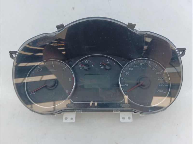 Recambio de cuadro instrumentos para kia carens iv 1.7 crdi referencia OEM IAM 94023A4210 20171123 