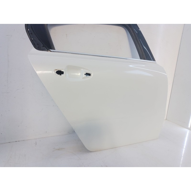 Recambio de puerta trasera derecha para peugeot 508 gt referencia OEM IAM   