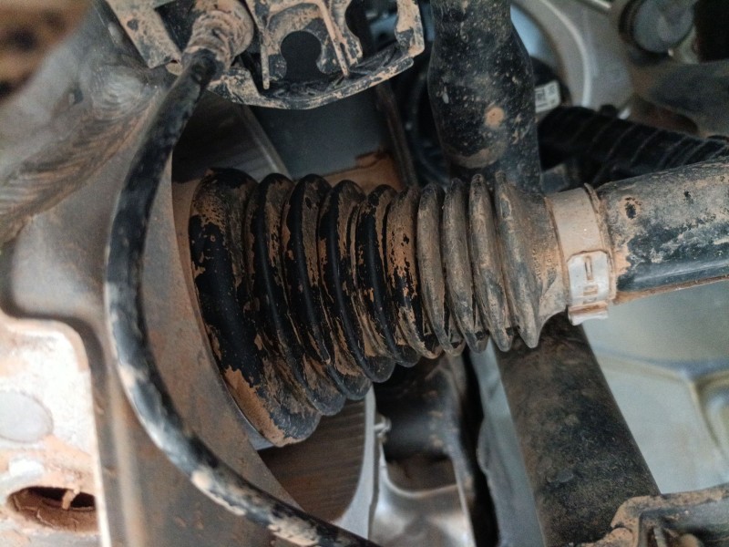 Recambio de transmision delantera izquierda para mercedes-benz cle (c236) 300 4matic (236.347) referencia OEM IAM A2143302900  