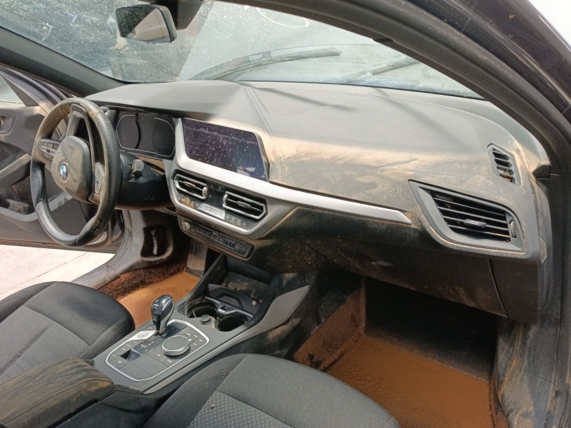 bmw 1 (f40) del año 2019