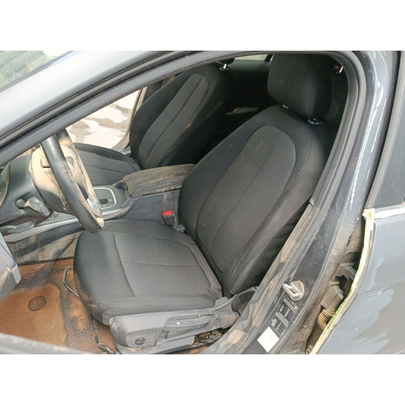 bmw 1 (f40) del año 2019