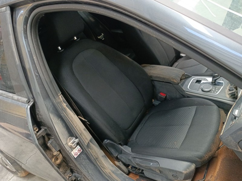 bmw 1 (f40) del año 2019