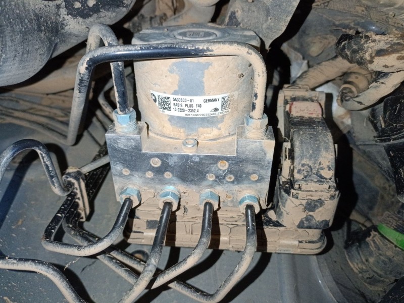 Recambio de abs para bmw 1 (f40) 116 d referencia OEM IAM 5A30BC0 10022023524 