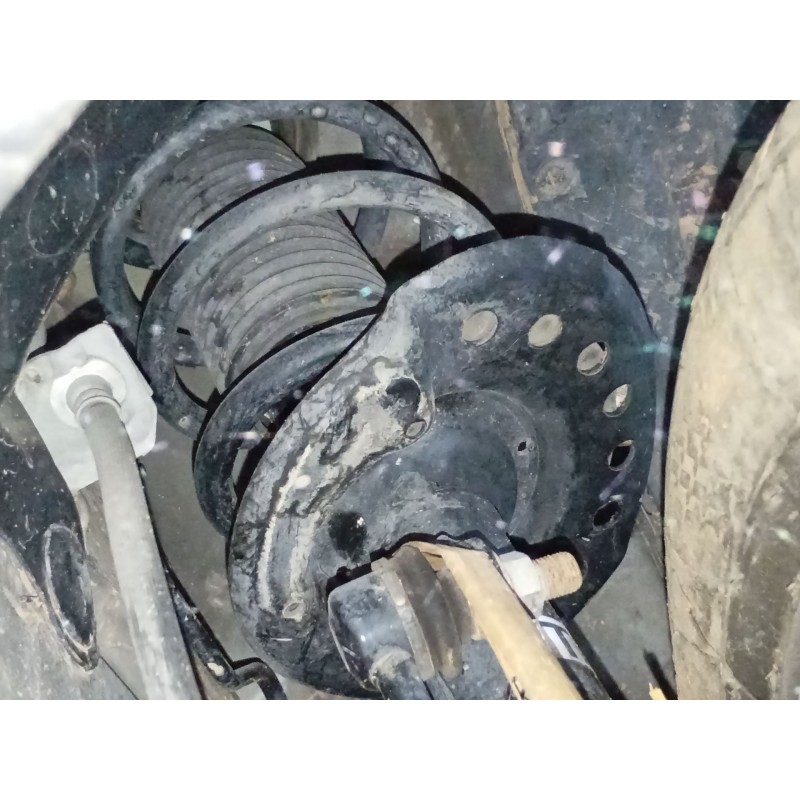 Recambio de amortiguador delantero derecho para nissan juke (f15) 1.5 dci referencia OEM IAM   