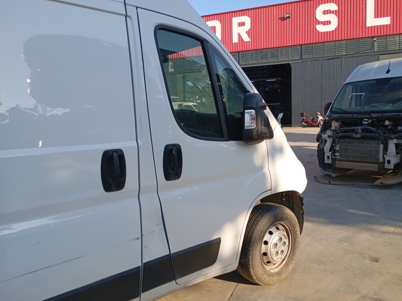 Recambio de puerta delantera derecha para citroën jumper ii furgoneta 2.2 bluehdi 140 referencia OEM IAM   