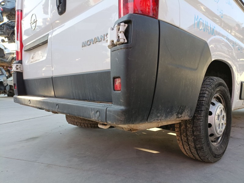 Recambio de paragolpes trasero para opel movano c furgoneta (u9) 2.2 d referencia OEM IAM   
