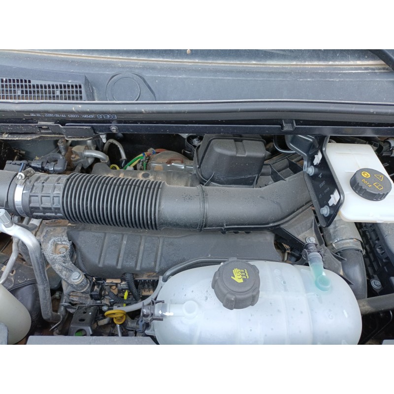 renault trafic iii autobús (jg_) del año 2023