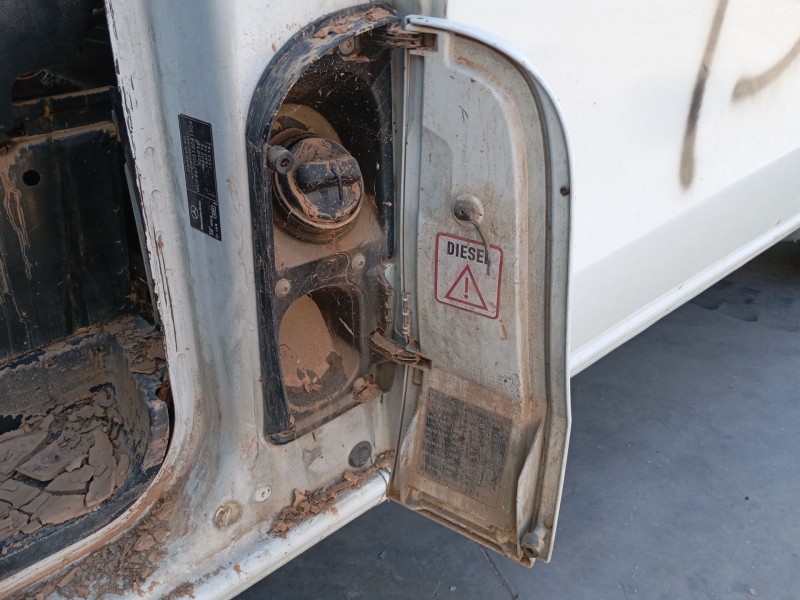 Recambio de tapa exterior combustible para mercedes-benz vito tourer (w447) 111 cdi / 111 bluetec (447.701, 447.703, 447.705) re