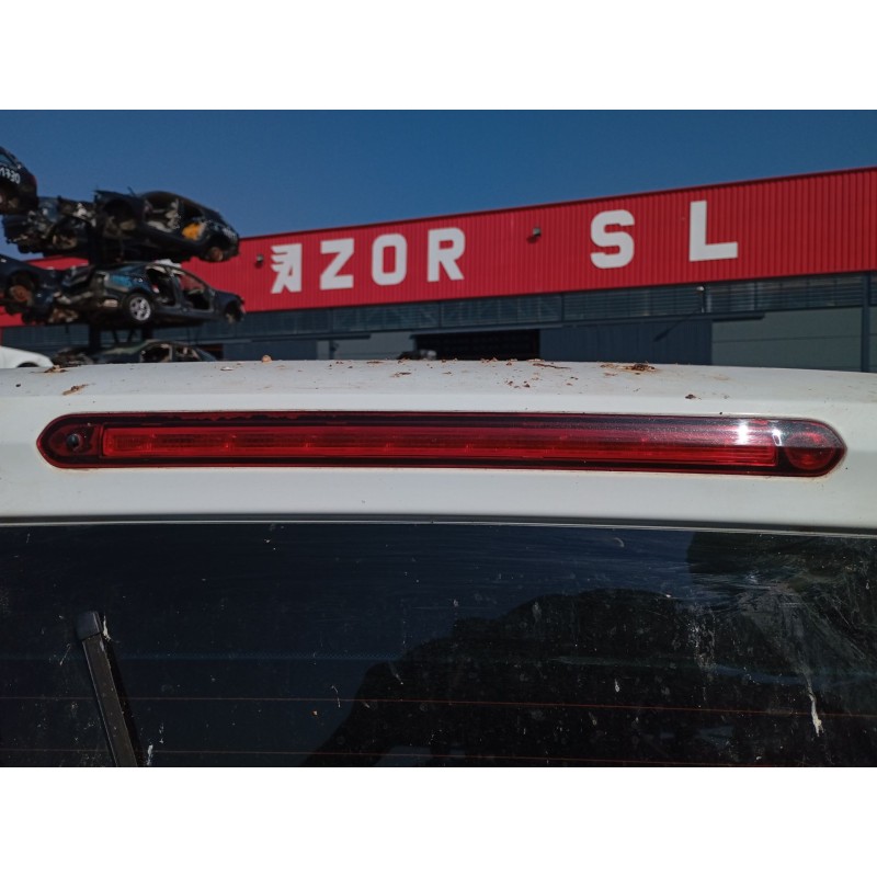 Recambio de luz central de freno para mercedes-benz vito tourer (w447) 111 cdi / 111 bluetec (447.701, 447.703, 447.705) referen