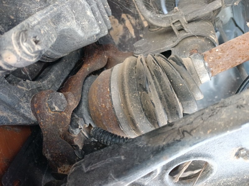 Recambio de mangueta delantera derecha para renault trafic iii autobús (jg_) 2.0 dci 110 (jgmw) referencia OEM IAM   