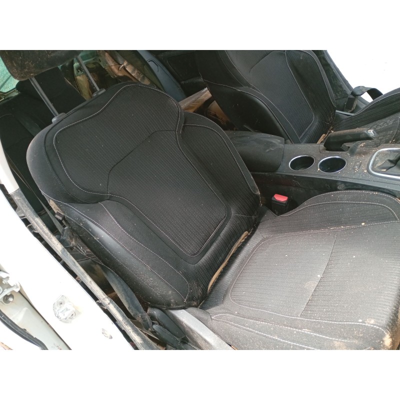 renault megane iv hatchback (b9a/m/n_) del año 2017