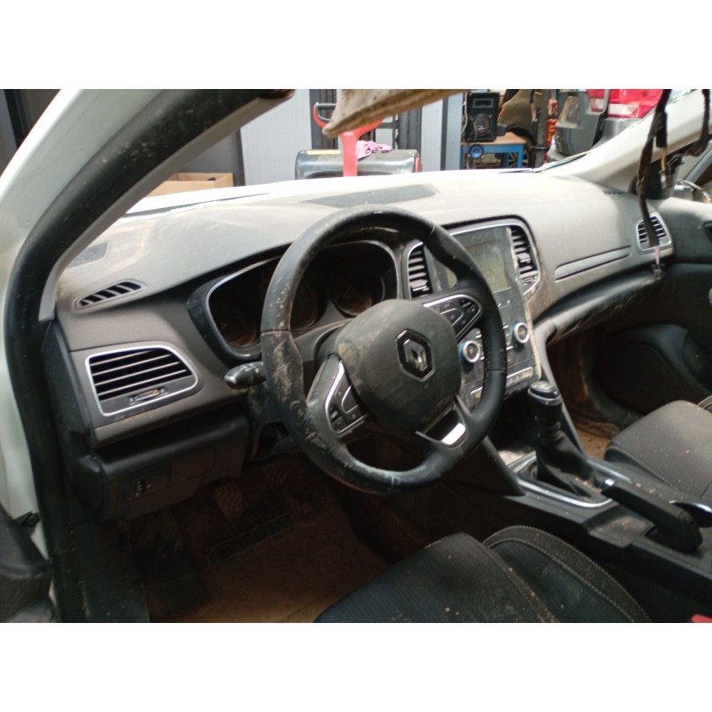 renault megane iv hatchback (b9a/m/n_) del año 2017