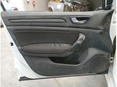 GUARNECIDO PUERTA DELANTERA IZQUIERDA 