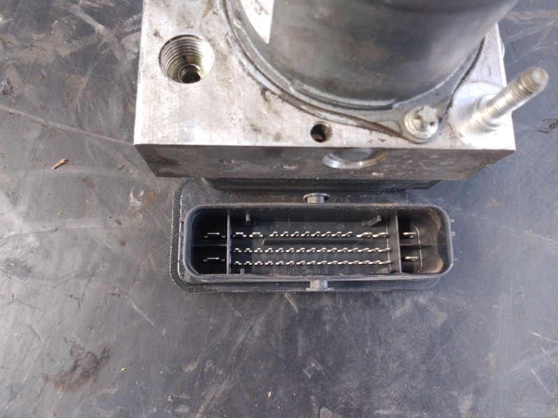 Recambio de abs para opel insignia b grand sport (z18) 1.6 cdti (68) referencia OEM IAM 323666362  