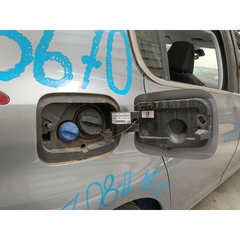 Recambio de tapa exterior combustible para peugeot 308 ii (lb_, lp_, lw_, lh_, l3_) 1.5 bluehdi 100 referencia OEM IAM   