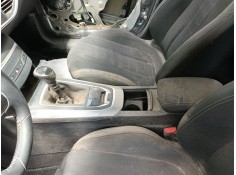 Recambio de consola central para peugeot 308 ii (lb_, lp_, lw_, lh_, l3_) 1.5 bluehdi 100 referencia OEM IAM   