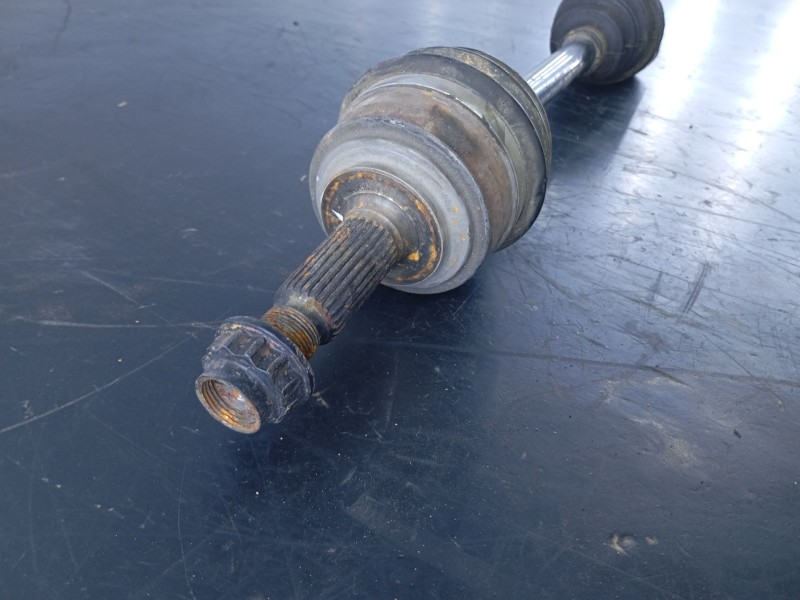 Recambio de transmision delantera izquierda para toyota yaris (_p13_) 1.5 hybrid (nhp130_) referencia OEM IAM   