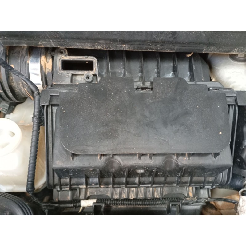 Recambio de filtro aire para renault megane iv hatchback (b9a/m/n_) 1.5 dci 110 (b9a3) referencia OEM IAM   