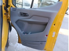 GUARNECIDO PUERTA DELANTERA DERECHA 