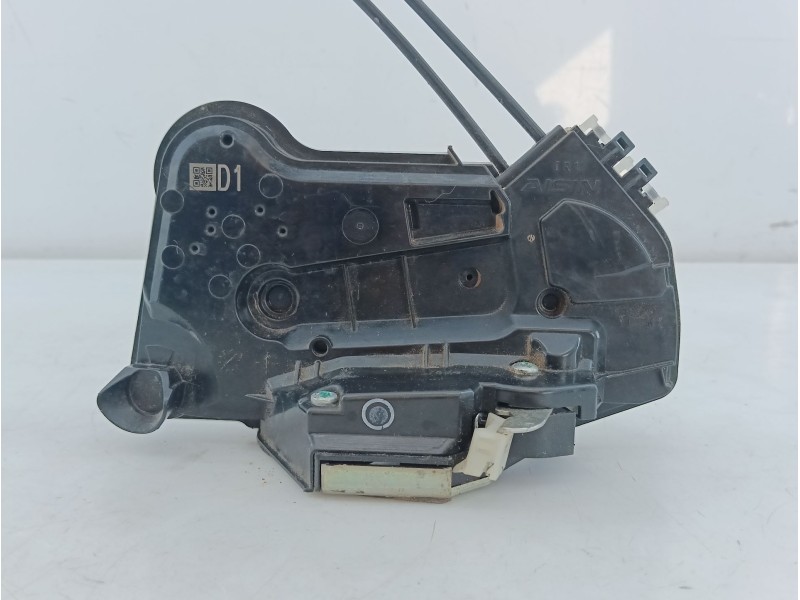 Recambio de cerradura puerta delantera derecha para toyota aygo (_b4_) 1.0 (kgb40) referencia OEM IAM 6903002521  