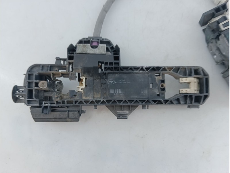 Recambio de cerradura puerta trasera izquierda para mercedes-benz clase c (w204) familiar 220 t cdi (204.208) referencia OEM IAM