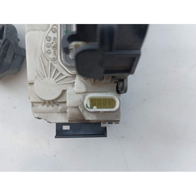 Recambio de cerradura puerta trasera izquierda para mercedes-benz clase c (w204) familiar 220 t cdi (204.208) referencia OEM IAM