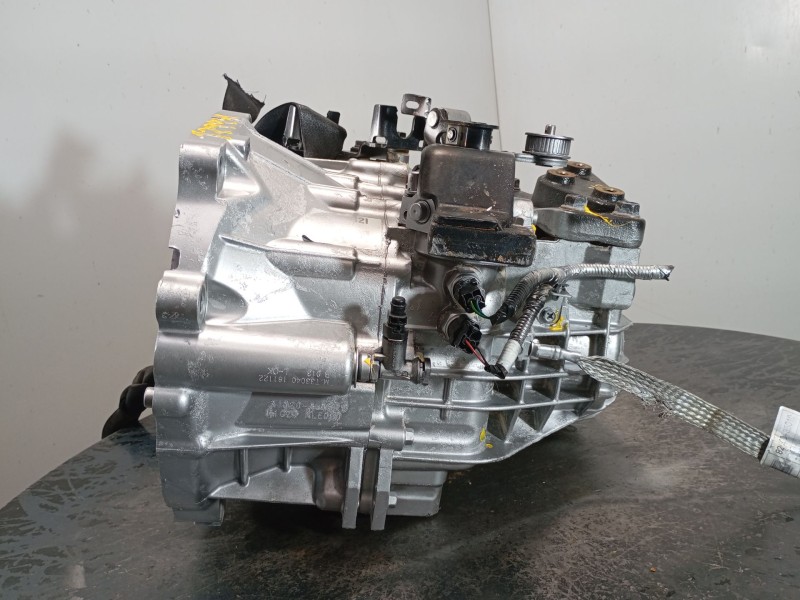 Recambio de caja cambios para ssangyong tivoli crystal referencia OEM IAM 3102035021  