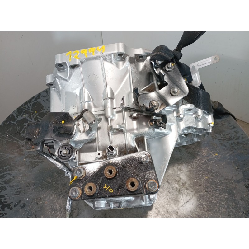 Recambio de caja cambios para ssangyong tivoli crystal referencia OEM IAM 3102035021  