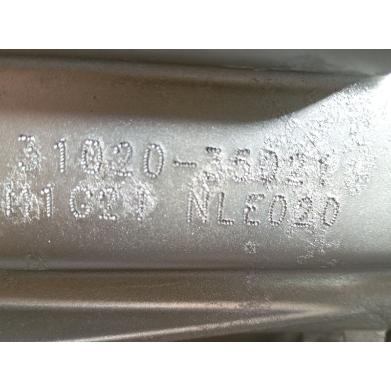 Recambio de caja cambios para ssangyong tivoli crystal referencia OEM IAM 3102035021  