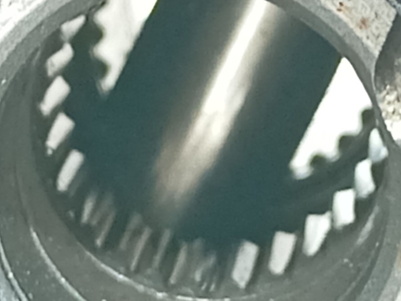 Recambio de caja cambios para ssangyong tivoli crystal referencia OEM IAM 3102035021  