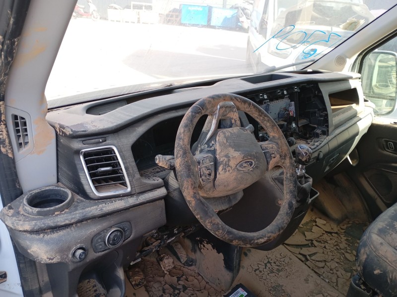 ford transit v363 furgoneta (fcd, fdd) del año 2023