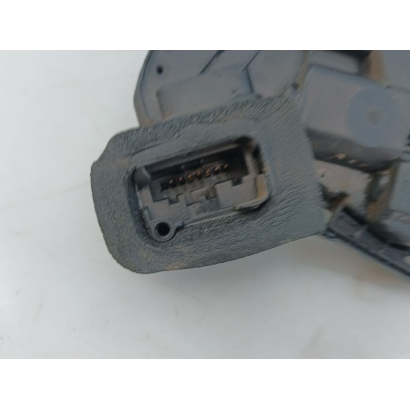 Recambio de cerradura puerta delantera derecha para volkswagen golf vii (5g1, bq1, be1, be2) 2.0 tdi referencia OEM IAM   