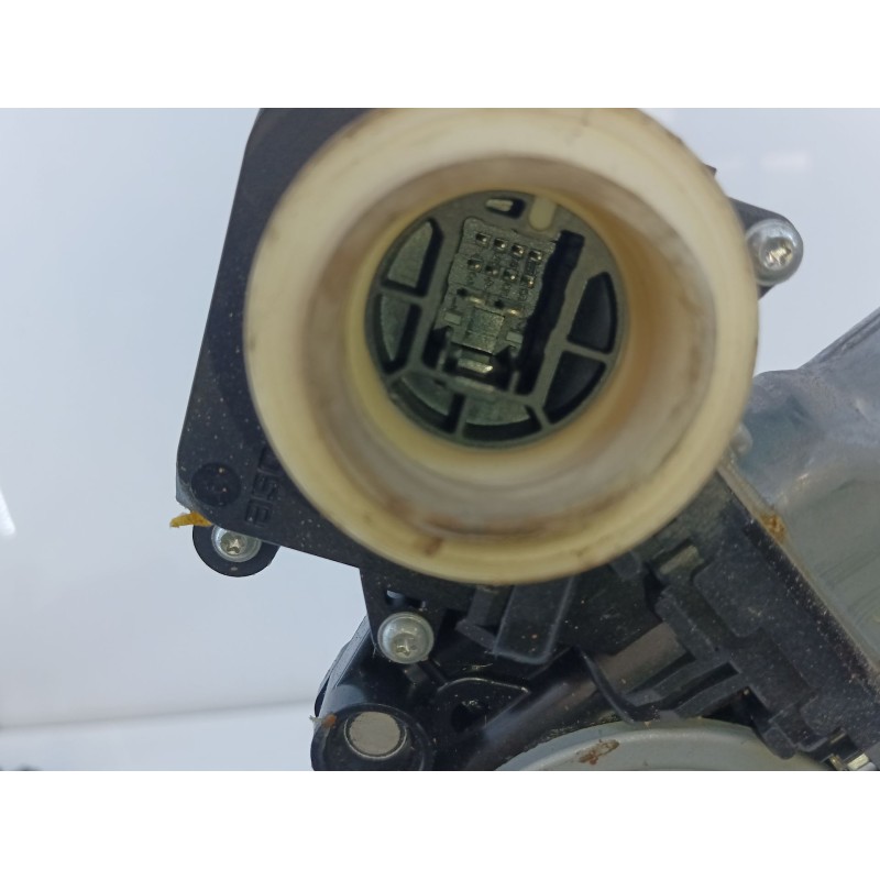 Recambio de elevalunas delantero derecho para toyota auris active referencia OEM IAM 8570102010  