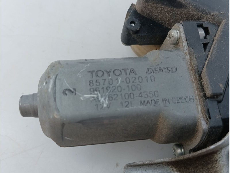 Recambio de elevalunas delantero derecho para toyota auris active referencia OEM IAM 8570102010  