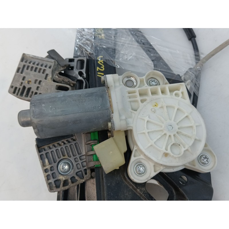 Recambio de elevalunas delantero derecho para mercedes-benz clase e (w211) berlina e320 cdi referencia OEM IAM A2118203042  