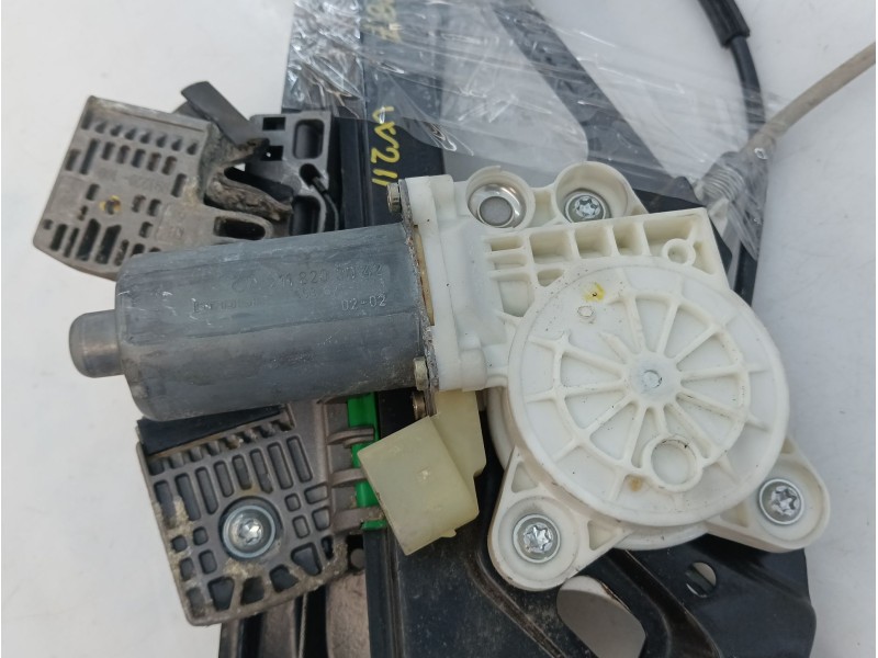 Recambio de elevalunas delantero derecho para mercedes-benz clase e (w211) berlina e320 cdi referencia OEM IAM A2118203042  