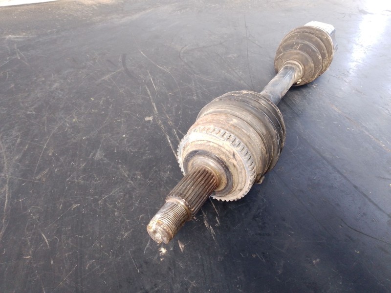 Recambio de transmision delantera izquierda para ssangyong korando crystal referencia OEM IAM   