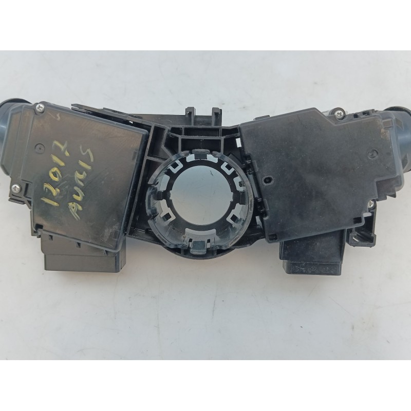 Recambio de mando intermitentes para toyota auris active referencia OEM IAM 17F852  