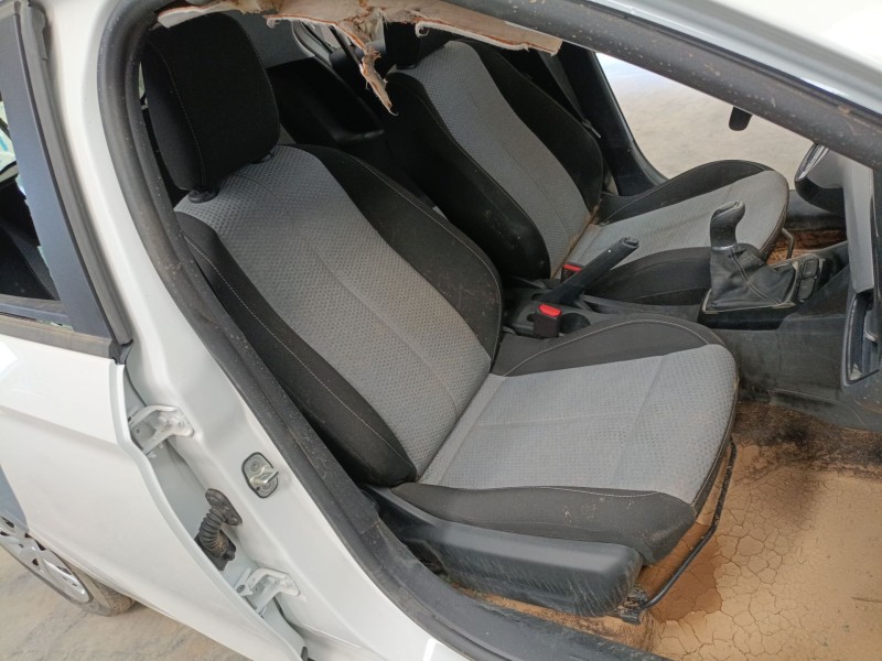 opel corsa f (p2jo) del año 2024