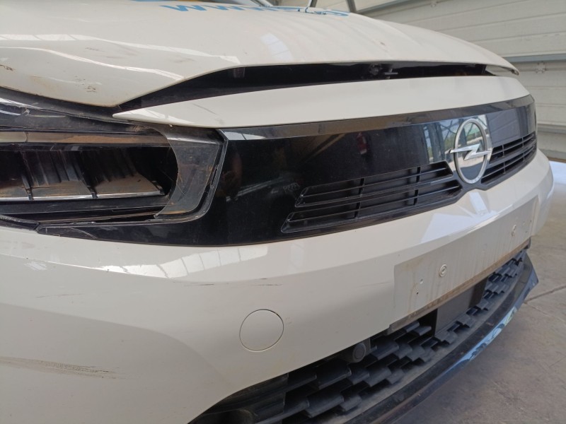 Recambio de rejilla delantera para opel corsa f (p2jo) 1.2 (68) referencia OEM IAM   