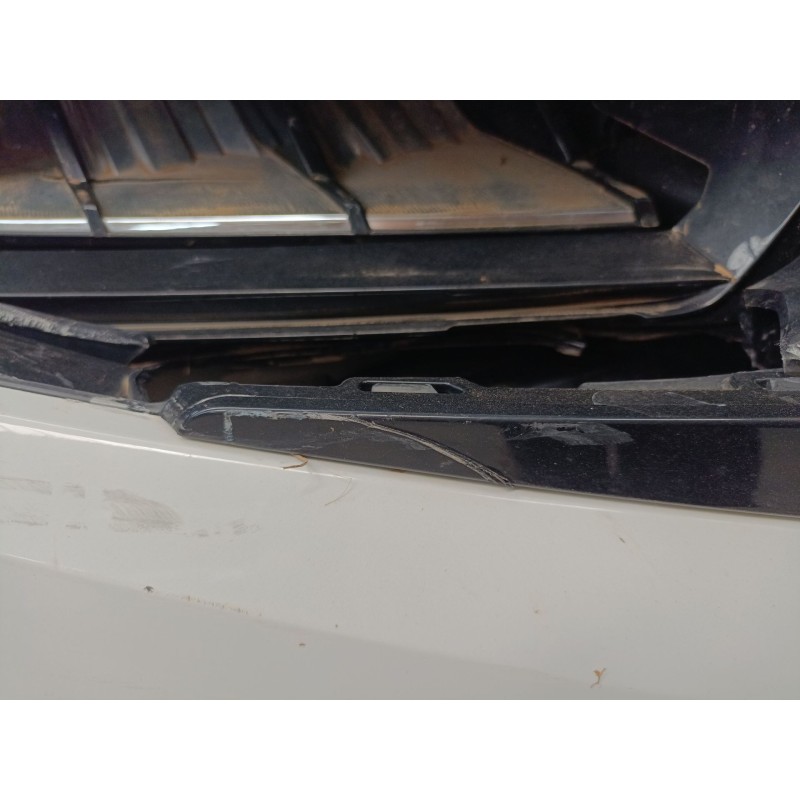 Recambio de rejilla delantera para opel corsa f (p2jo) 1.2 (68) referencia OEM IAM   