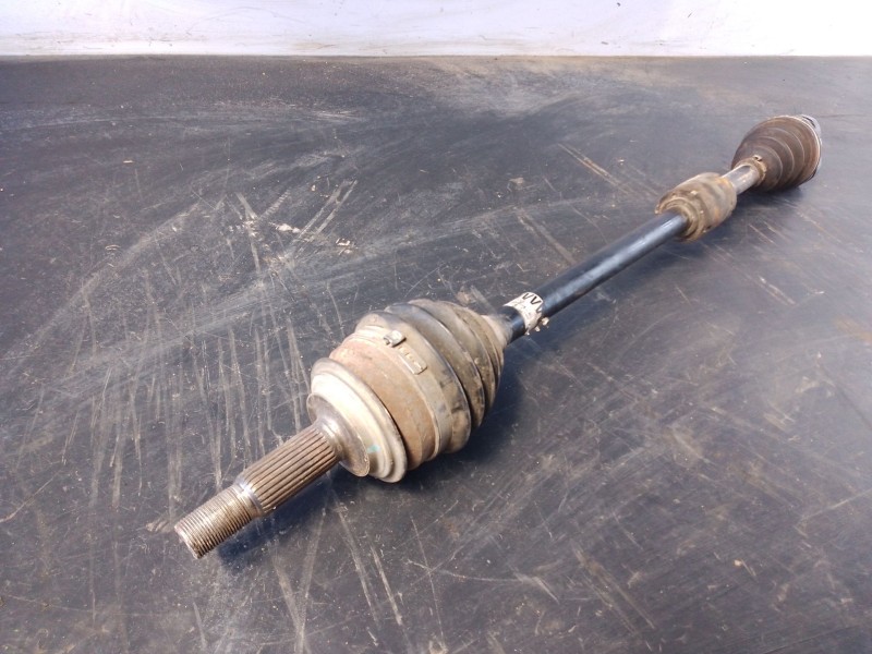 Recambio de transmision delantera derecha para toyota yaris (_p13_) 1.5 hybrid (nhp130_) referencia OEM IAM   