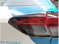 PILOTO TRASERO DERECHO PORTON 