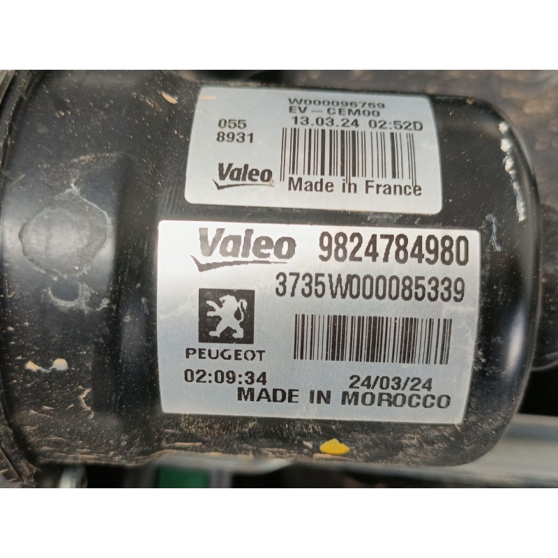 Recambio de motor limpia delantero para opel corsa f (p2jo) 1.2 (68) referencia OEM IAM 9824784980  