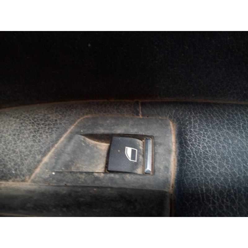 Recambio de mando elevalunas trasero derecho para bmw serie 5 touring (f11) 520d referencia OEM IAM   