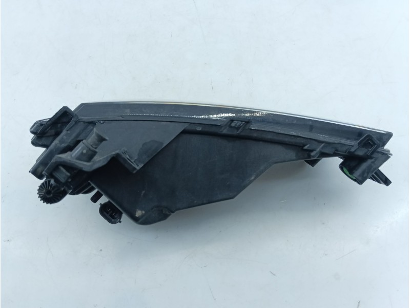 Recambio de faro antiniebla derecho para volkswagen touran (5t1) advance bmt referencia OEM IAM   