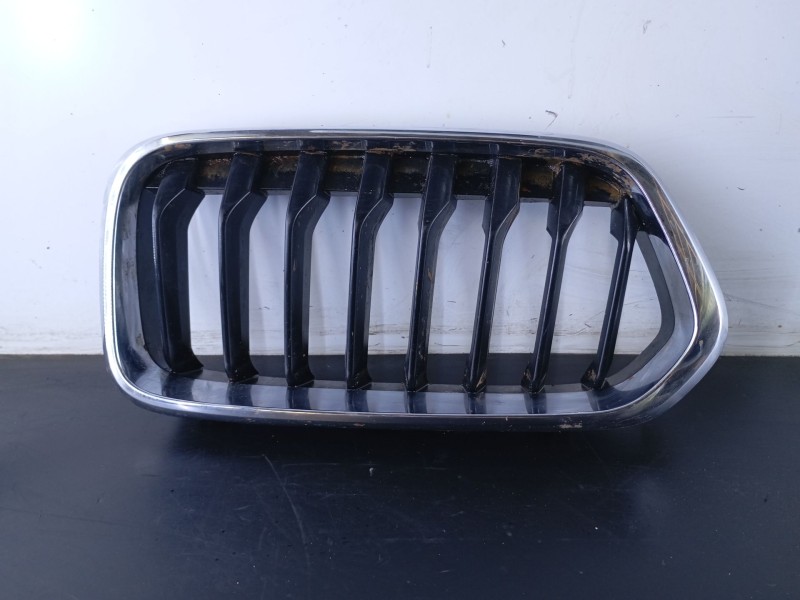 Recambio de rejilla delantera para bmw x2 (f39) sdrive 20 d referencia OEM IAM   