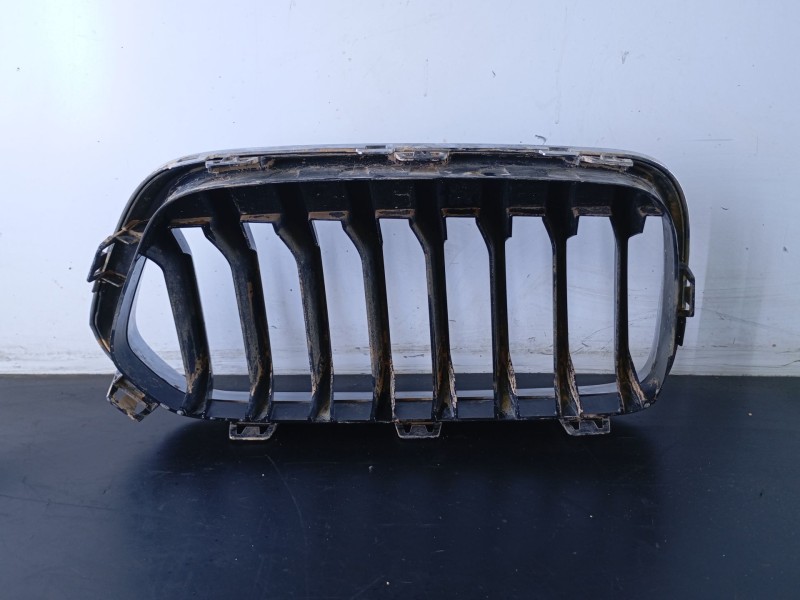 Recambio de rejilla delantera para bmw x2 (f39) sdrive 20 d referencia OEM IAM   