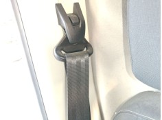 CINTURON SEGURIDAD DELANTERO DERECHO 