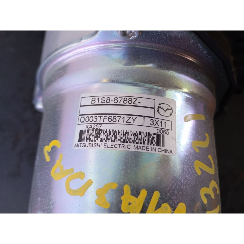 Recambio de columna direccion para mazda 3 hatchback (bp) 2.0 skyactiv-g m hybrid referencia OEM IAM B1S86788Z Q003TF6871ZY 